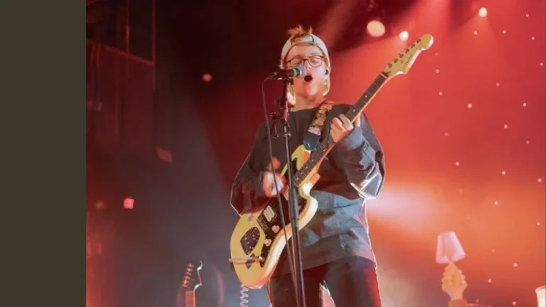 cavetown net worth